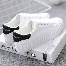 Load image into Gallery viewer, Women Sneakers 2019 Fashion Breathble Vulcanized